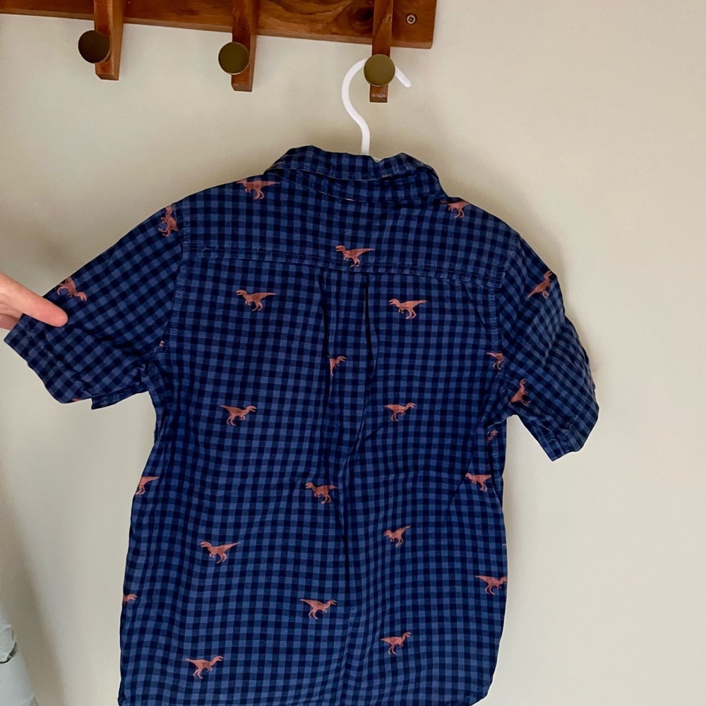 GAP Blue Plaid Shirt with Dinosaur Pattern Short Sleeve - Picture 3 of 3